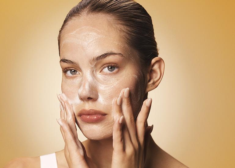 Herbalife HL Skin Resurfacing Gelo Cleanser 147 ml